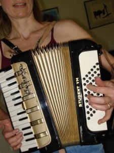 Susan and accordion