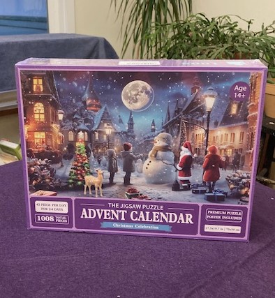Advent Eve with the People Inside!